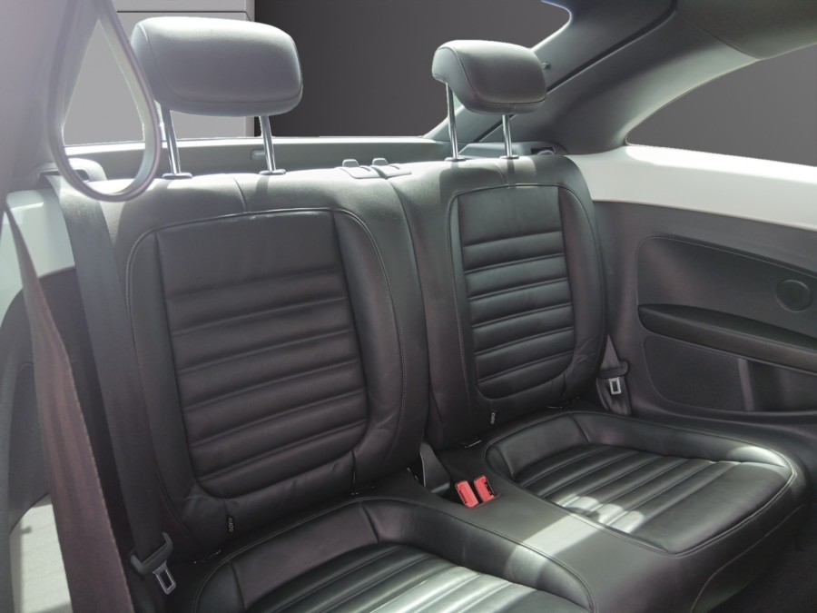VOLKSWAGEN d'occasion COCCINELLE CABRIOLET 2.0 TDI 140 GT COX de 2014