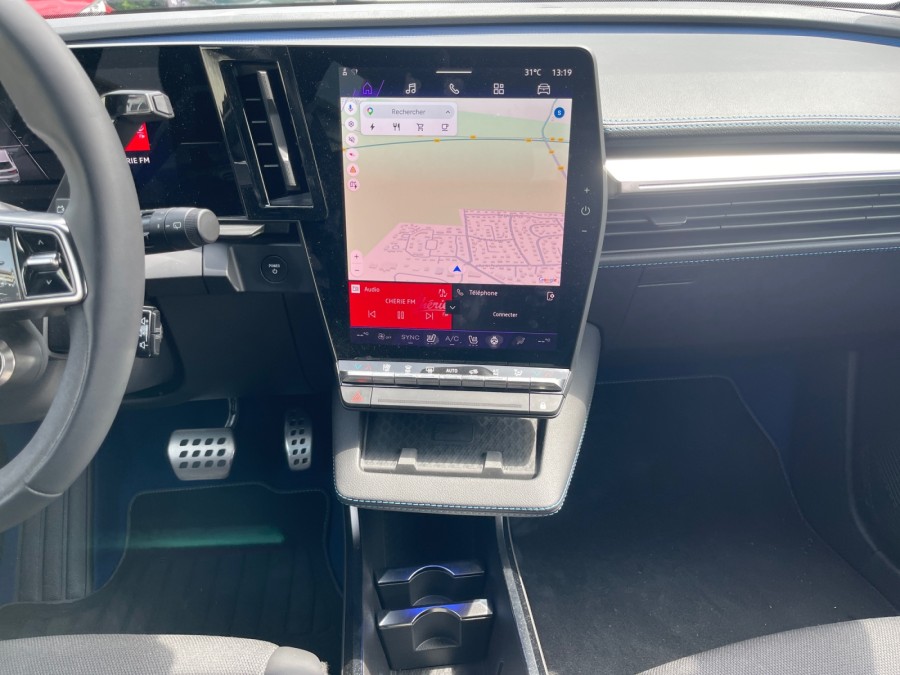RENAULT d'occasion SCENIC E-TECH EV87 220 GD AUTONOMIE TECHNO-ESPRIT