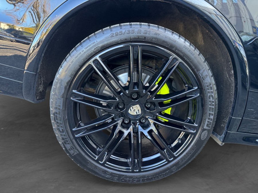 PORSCHE d'occasion CAYENNE 3.0 V6 S E-HYBRID TIPTRONIC S de 2015 Osny