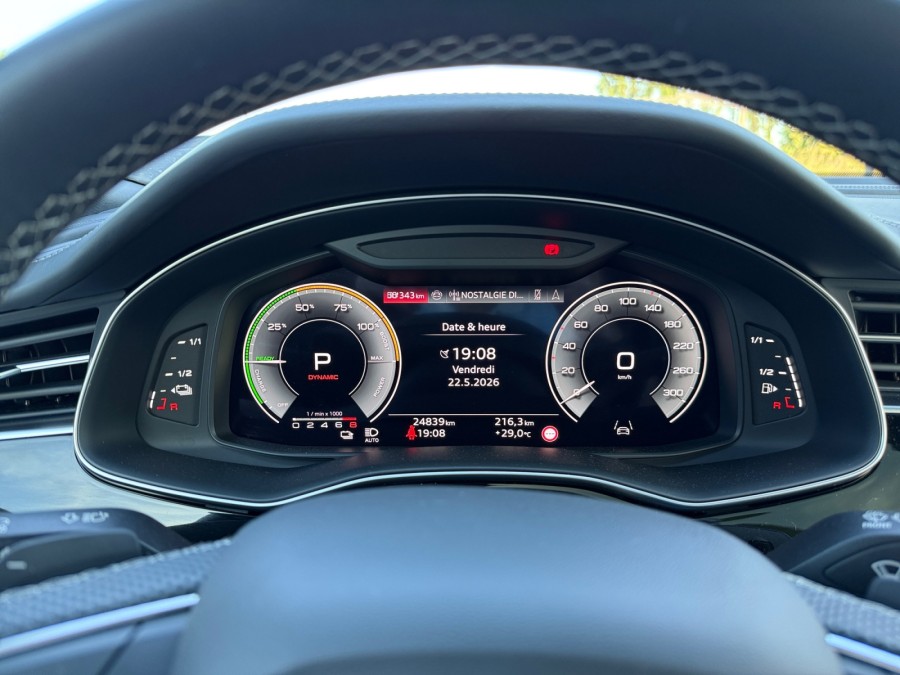 AUDI d'occasion Q8 Q8 60 TFSI-E 490 QUATTRO Competition de 2024 Dijon