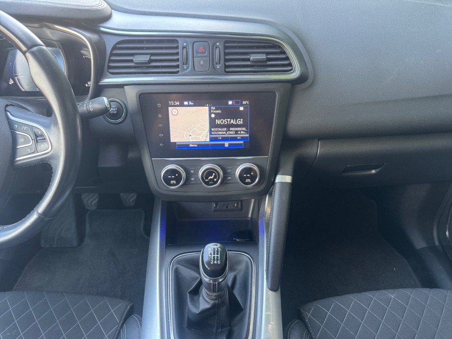 RENAULT d'occasion KADJAR 1.7 BLUE DCI 150 BLACK EDITION de 2019 Méry