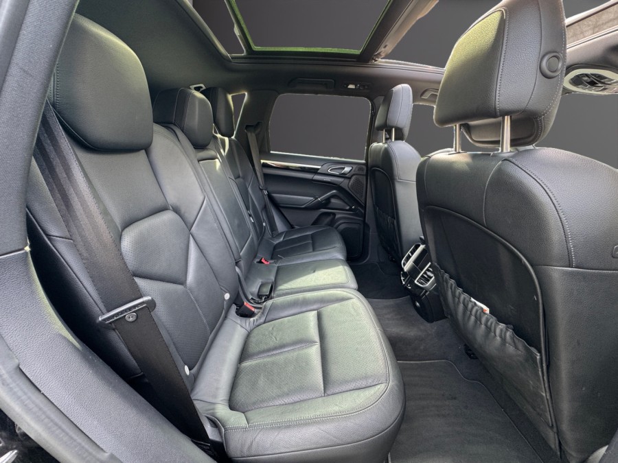 PORSCHE d'occasion CAYENNE 3.0D V6 262 PLATINUM EDITION TIPTRONIC S