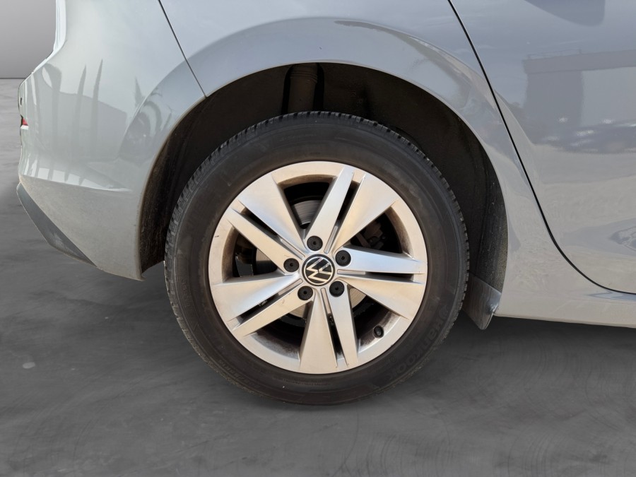 VOLKSWAGEN d'occasion GOLF 2.0 TDI SCR 115 de 2020 Orleans (45)﻿