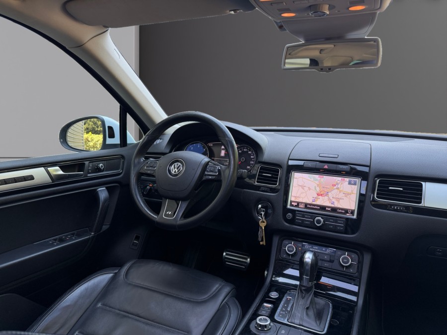 VOLKSWAGEN d'occasion TOUAREG 3.0 V6 TDI 245 R-LINE TIPTRONIC de 2012