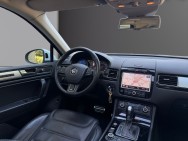 VOLKSWAGEN d'occasion TOUAREG 3.0 V6 TDI 245 R-LINE TIPTRONIC de 2012