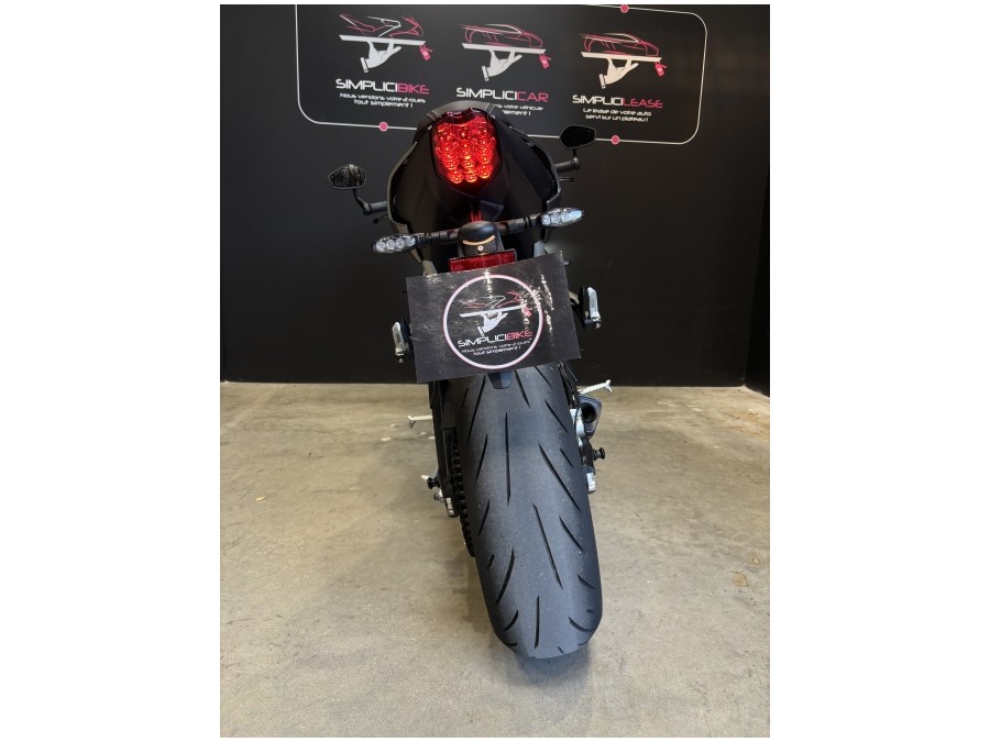 TRIUMPH d'occasion STREET TRIPLE RS STREET TRIPLE RS de 2020 Besançon