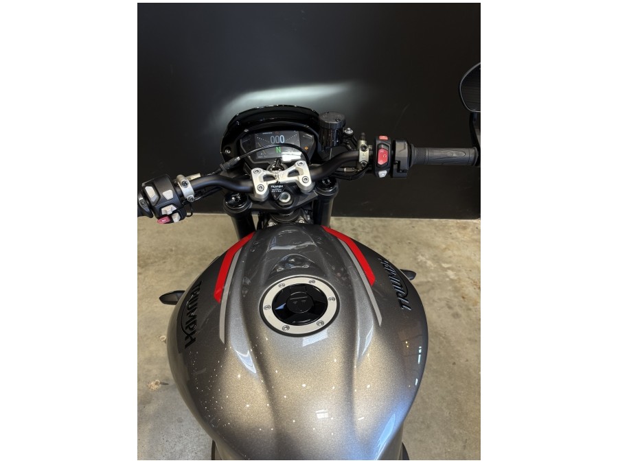 TRIUMPH d'occasion STREET TRIPLE RS STREET TRIPLE RS de 2020 Besançon
