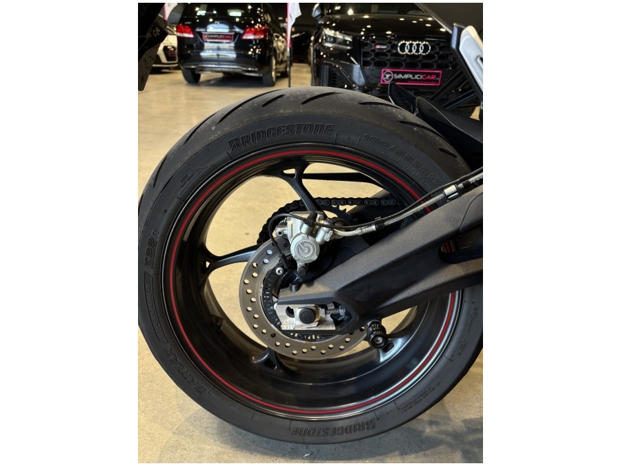 TRIUMPH d'occasion STREET TRIPLE RS STREET TRIPLE RS de 2020 Besançon