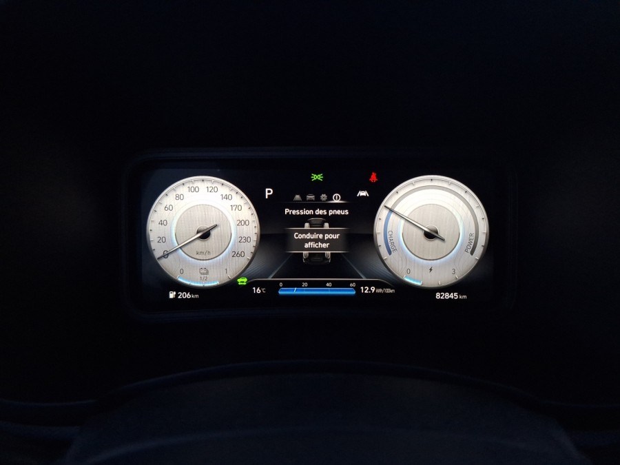 HYUNDAI d'occasion KONA ELECTRIC 136 BUSINESS de 2023 Soissons (02)﻿