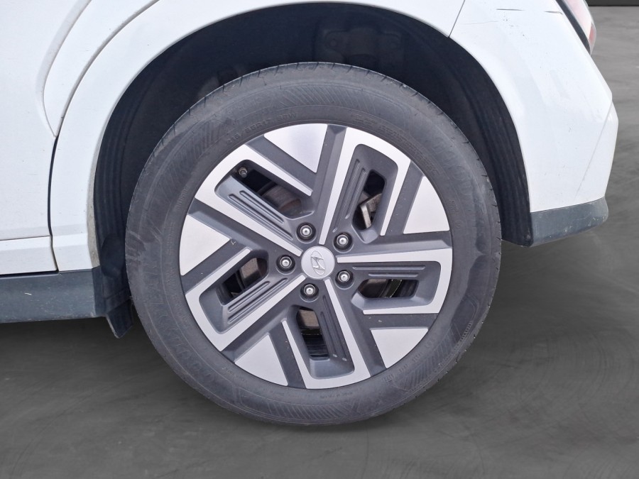 HYUNDAI d'occasion KONA ELECTRIC 136 BUSINESS de 2023 Soissons (02)﻿