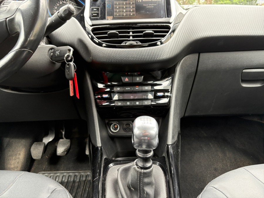 PEUGEOT d'occasion 2008 1.6 BLUE HDI 120 ALLURE de 2016 Brest (29)﻿