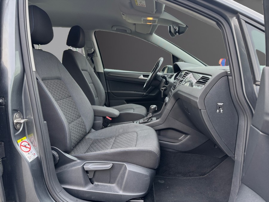 VOLKSWAGEN d'occasion GOLF 1.5 TSI 130 CONNECT DSG de 2018 Osny (95)﻿