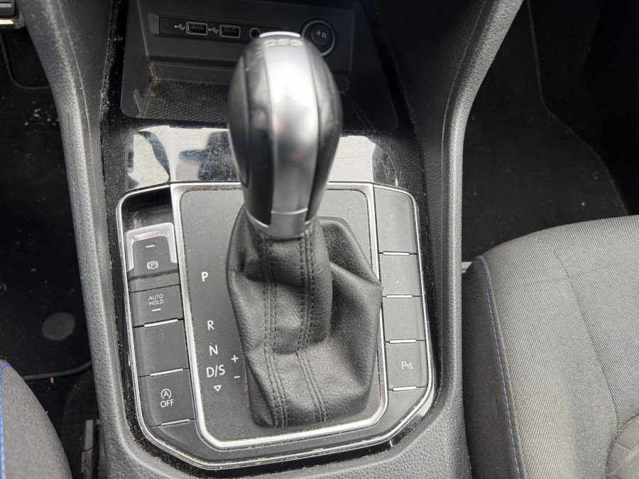 VOLKSWAGEN d'occasion GOLF 1.5 TSI 130 CONNECT DSG de 2018 Osny (95)﻿