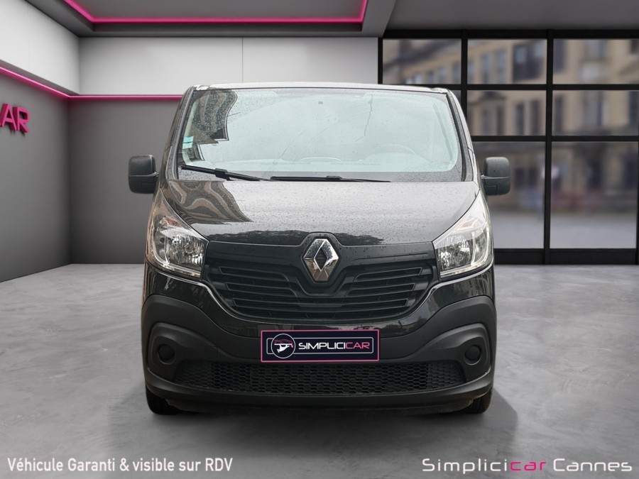 RENAULT d'occasion TRAFIC L1H1 1.6 DCI 140 CONFORT de 2019 Cannes