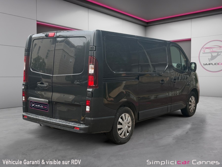 RENAULT d'occasion TRAFIC L1H1 1.6 DCI 140 CONFORT de 2019 Cannes