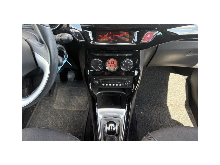 CITROEN d'occasion DS3 1.6 VTI 120 AIRDREAM SO CHIC de 2011 Orgeval