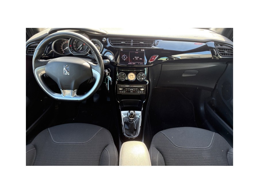 CITROEN d'occasion DS3 1.2 PURE TECH 82 SO CHIC de 2015 Orgeval