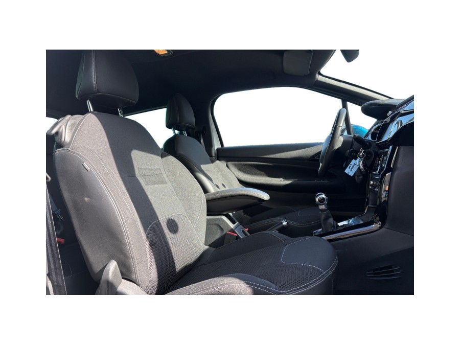 CITROEN d'occasion DS3 1.2 PURE TECH 82 SO CHIC de 2015 Orgeval