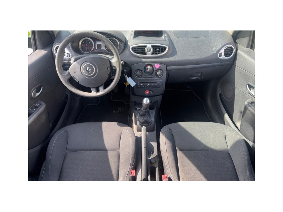 RENAULT d'occasion CLIO PEPITE 1.5DCI 70 de 2009 Orgeval Verneuil