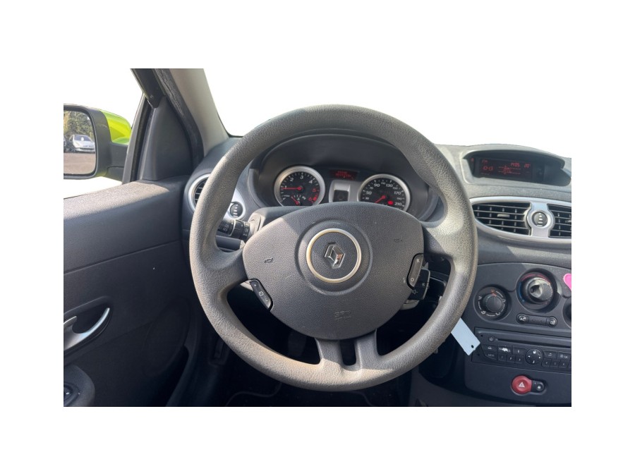RENAULT d'occasion CLIO PEPITE 1.5DCI 70 de 2009 Orgeval Verneuil