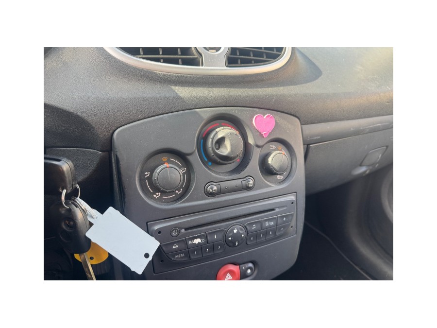 RENAULT d'occasion CLIO PEPITE 1.5DCI 70 de 2009 Orgeval Verneuil