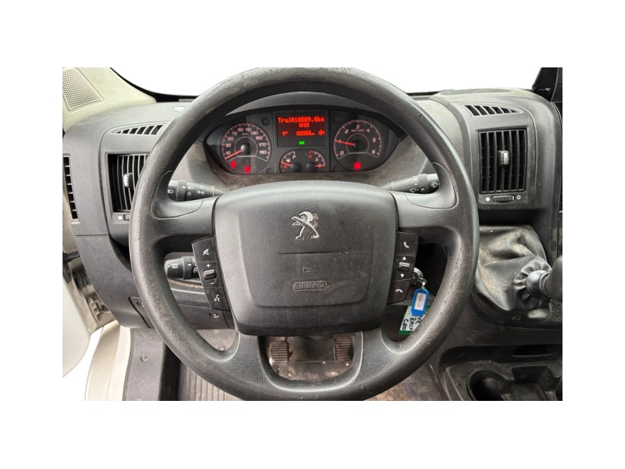 PEUGEOT d'occasion BOXER* 333 L1H2 2.0 BLUE HDI 130 PACK CLIM NAV de