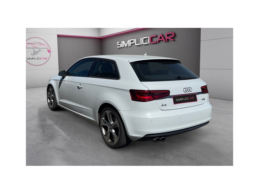 AUDI d'occasion A3 1.4 TFSI 122 AMBIENTE de 2012 Orgeval Verneuil