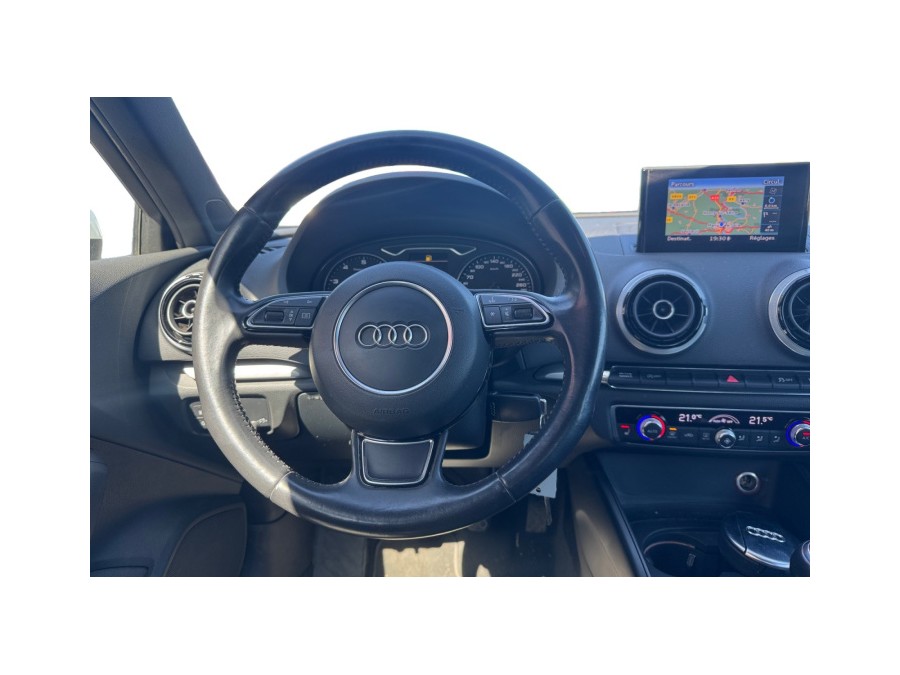 AUDI d'occasion A3 1.4 TFSI 122 AMBIENTE de 2012 Orgeval Verneuil