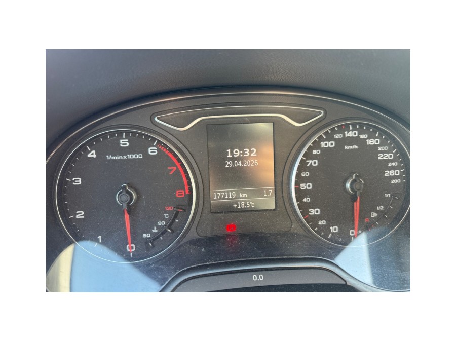 AUDI d'occasion A3 1.4 TFSI 122 AMBIENTE de 2012 Orgeval Verneuil