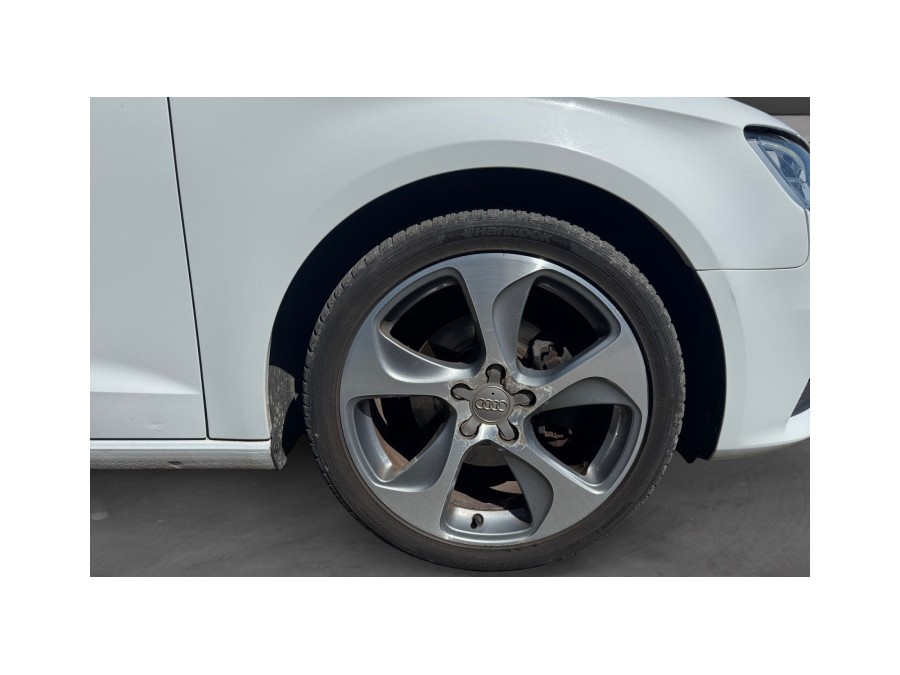 AUDI d'occasion A3 1.4 TFSI 122 AMBIENTE de 2012 Orgeval Verneuil