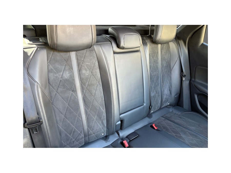 PEUGEOT d'occasion 3008 2.0 BLUE HDI 180 GT EAT de 2017 Orgeval