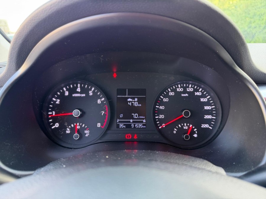 KIA d'occasion STONIC 1.0 T-GDI 100 de 2019 Tours (37)﻿