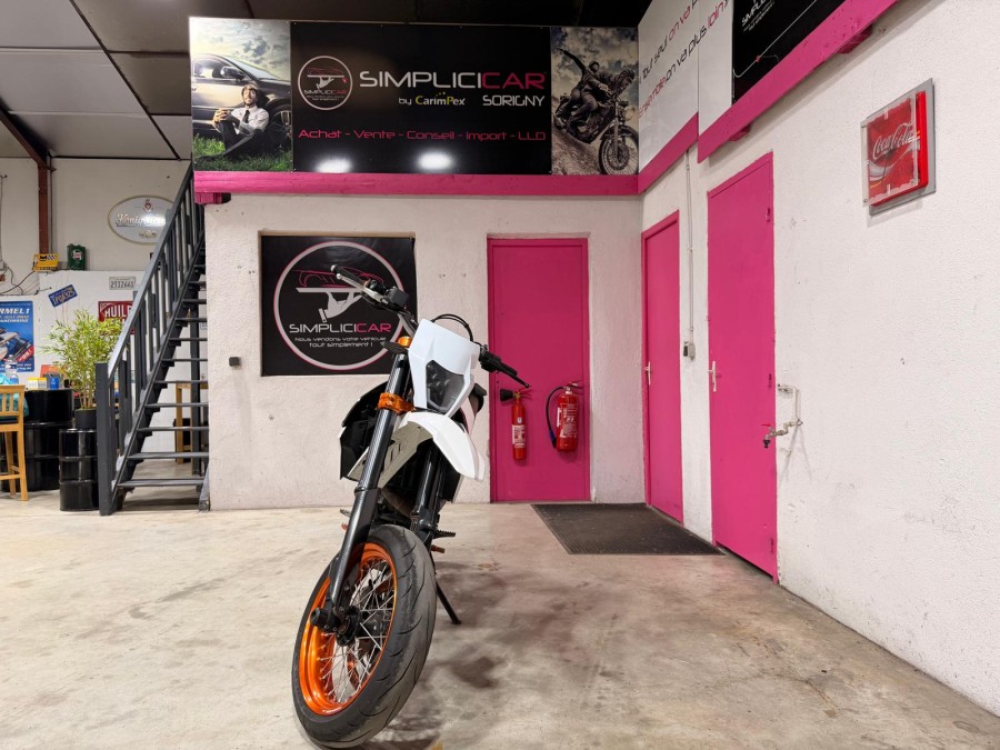 KTM d'occasion 690 SMC R K.T.M 690 SMC R de 2015 Tours (37)﻿