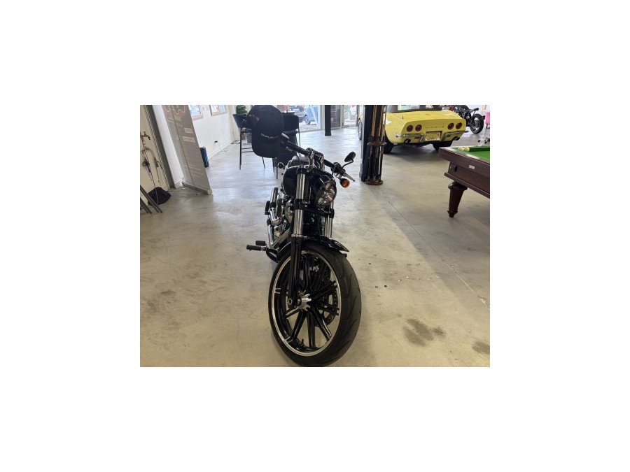 HARLEY DAVIDSON d'occasion FXBRS NREAKOUT 1868 de 2017 Royan (17)﻿