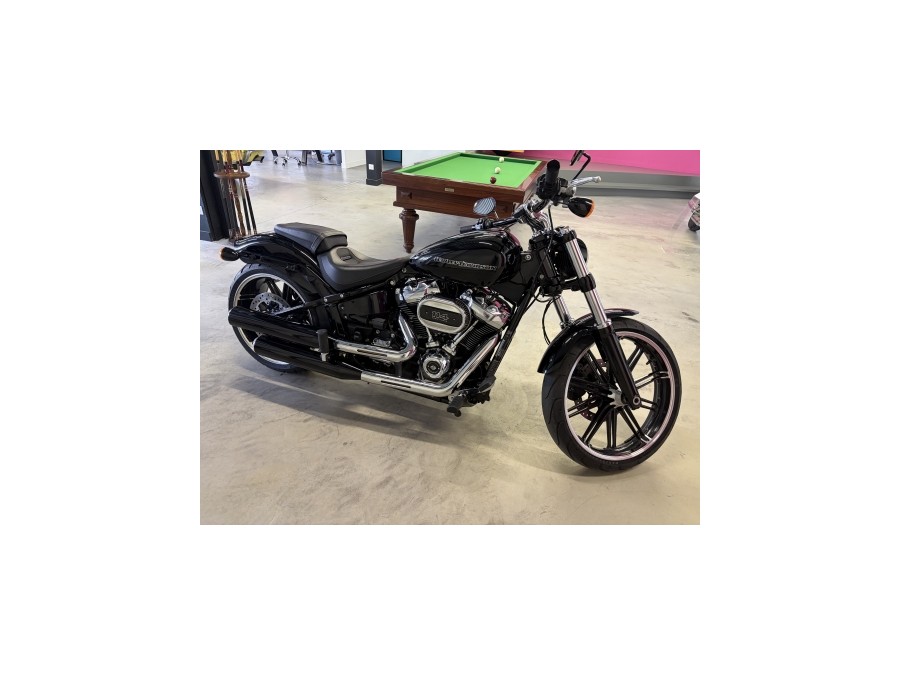 HARLEY DAVIDSON d'occasion FXBRS NREAKOUT 1868 de 2017 Royan (17)﻿