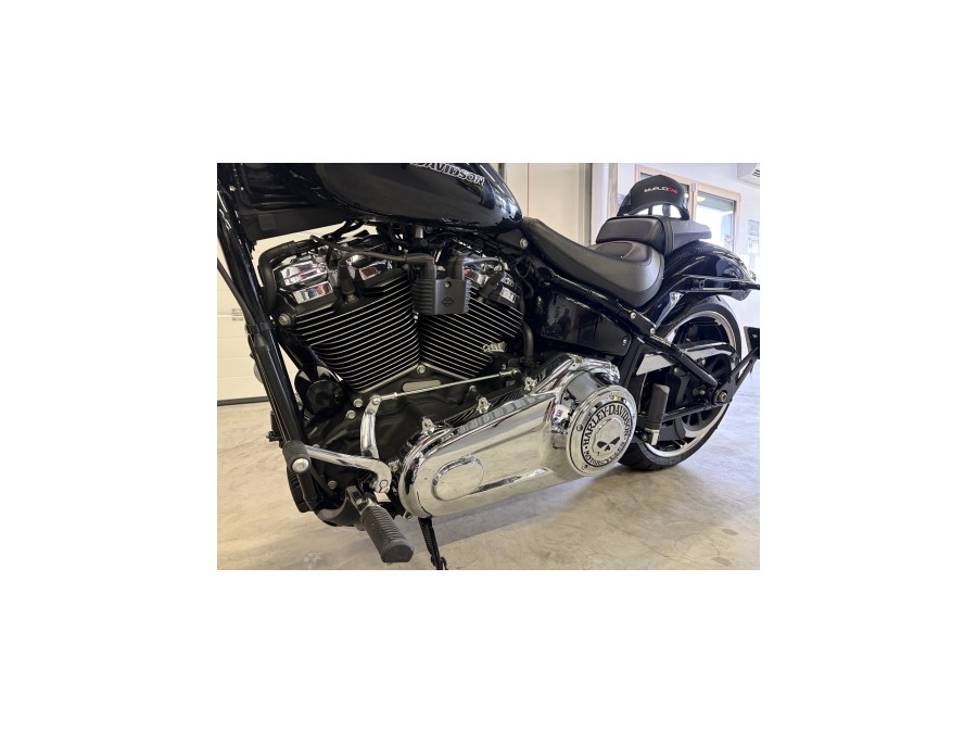 HARLEY DAVIDSON d'occasion FXBRS NREAKOUT 1868 de 2017 Royan (17)﻿