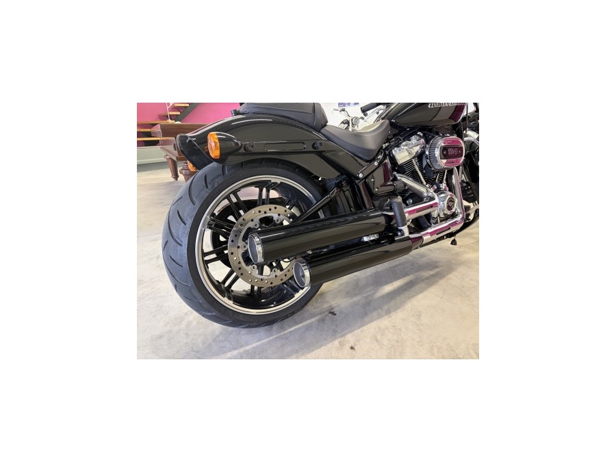 HARLEY DAVIDSON d'occasion FXBRS NREAKOUT 1868 de 2017 Royan (17)﻿
