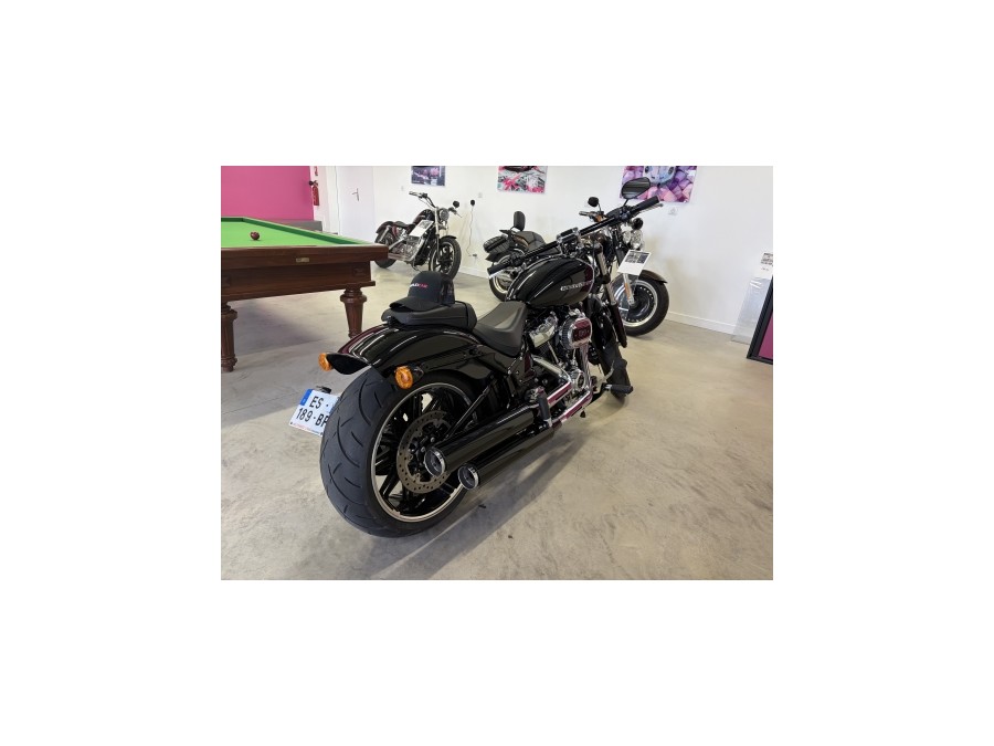 HARLEY DAVIDSON d'occasion FXBRS NREAKOUT 1868 de 2017 Royan (17)﻿