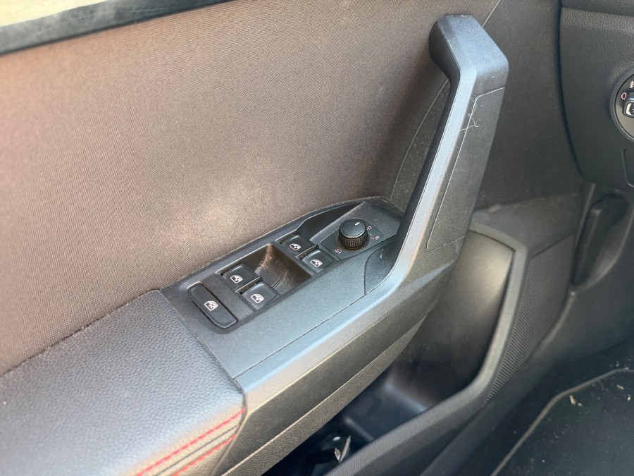 SEAT d'occasion ARONA 1.0 ECO TSI 115 FR de 2018 Carcassonne (11)﻿