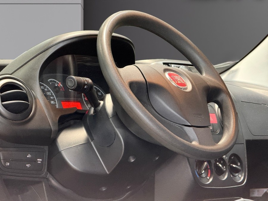 FIAT d'occasion FIORINO 1.4 8V 73 de 2012 Magny-en-Vexin (95)﻿