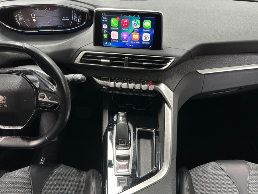 PEUGEOT d'occasion 3008 1.2 PURE TECH 130 ALLURE EAT de 2018 Lorient