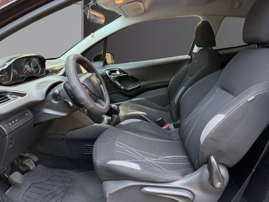PEUGEOT d'occasion 208 1.2 VTI 82 ACTIVE de 2013 Cannes (06)﻿