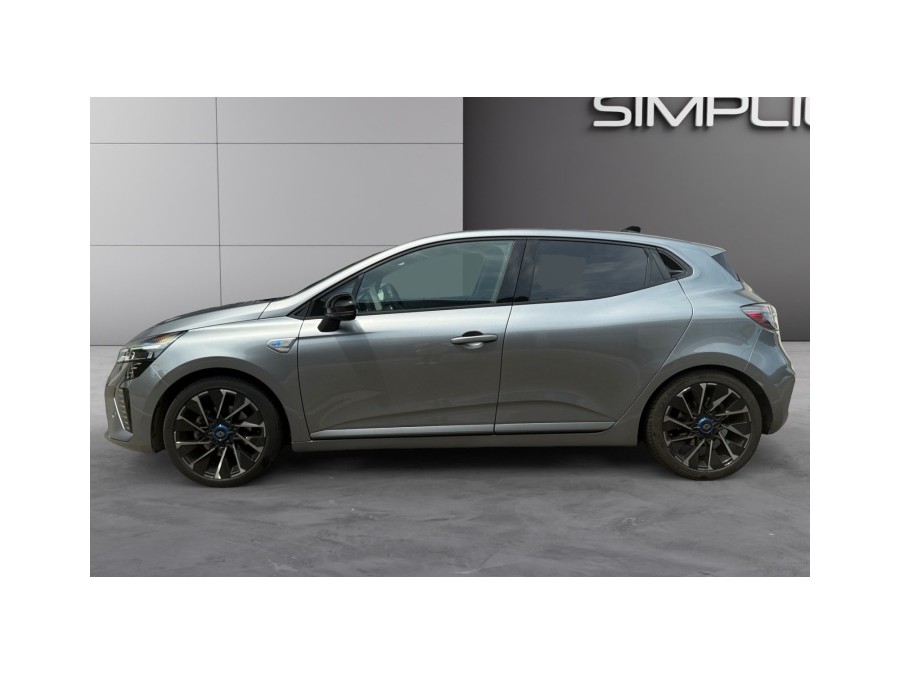 RENAULT d'occasion CLIO 1.6 E-TECH 145 ESPRIT ALPINE de 2024 La