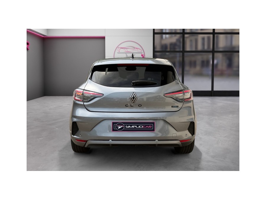 RENAULT d'occasion CLIO 1.6 E-TECH 145 ESPRIT ALPINE de 2024 La