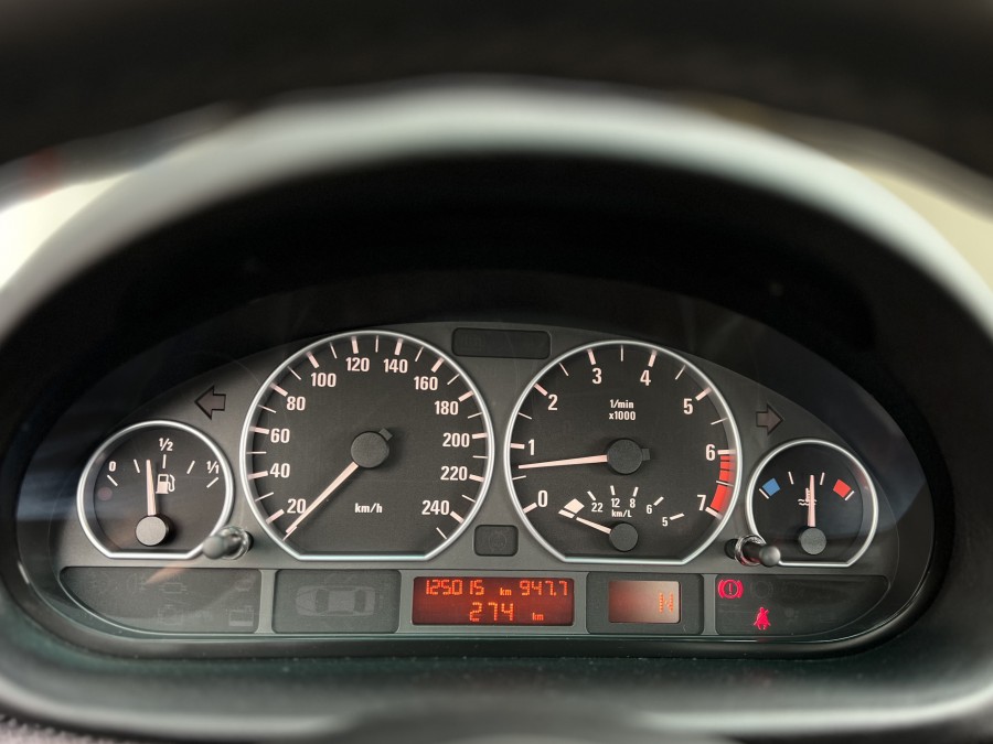 BMW d'occasion 330 BMW 330I Berline Pack M SMG1 de 2002 La Flèche