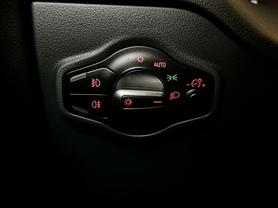 AUDI d'occasion Q5 AUDI Q5 2.0 TDI 177ch QUATTRO AVUS MULTITRONIC 8