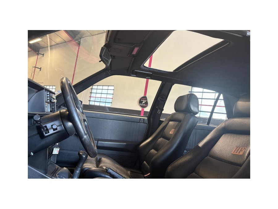 LANCIA d'occasion DELTA HF INTEGRALE 8v evo 1 de 1993 Aix Les Bains