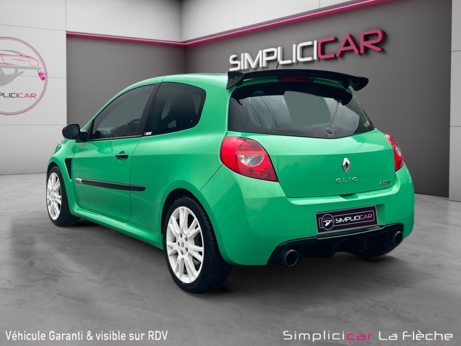 RENAULT d'occasion CLIO RENAULT CLIO RS CUP 2.0 16S 200ch de 2009 La
