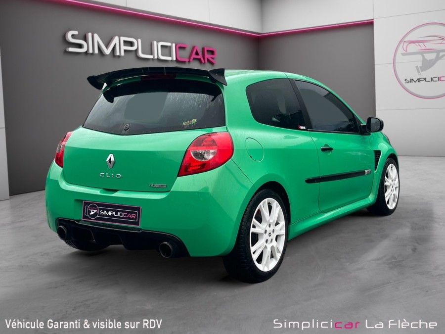 RENAULT d'occasion CLIO RENAULT CLIO RS CUP 2.0 16S 200ch de 2009 La