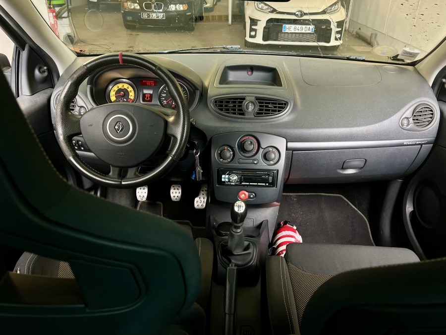 RENAULT d'occasion CLIO RENAULT CLIO RS CUP 2.0 16S 200ch de 2009 La
